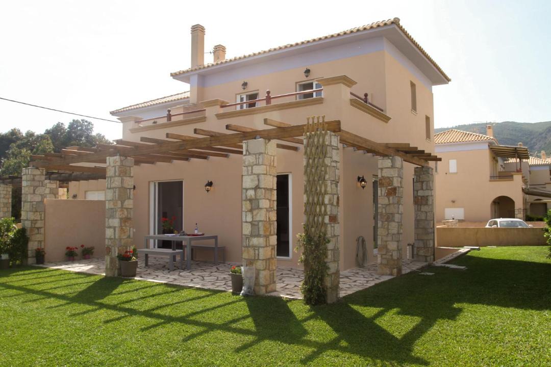 Photo of Buildings in Platanitis