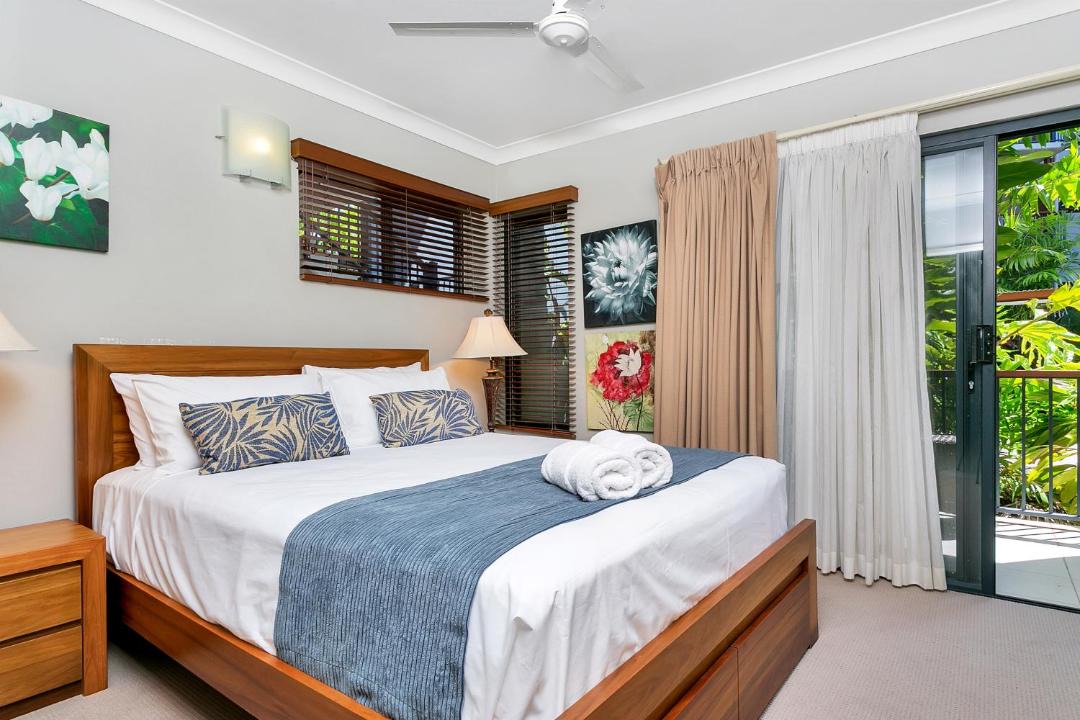 Photo of Bedroom in Trinity Beach