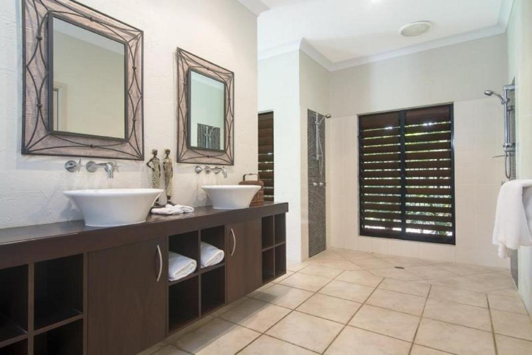 Photo of Bathroom in Craiglie