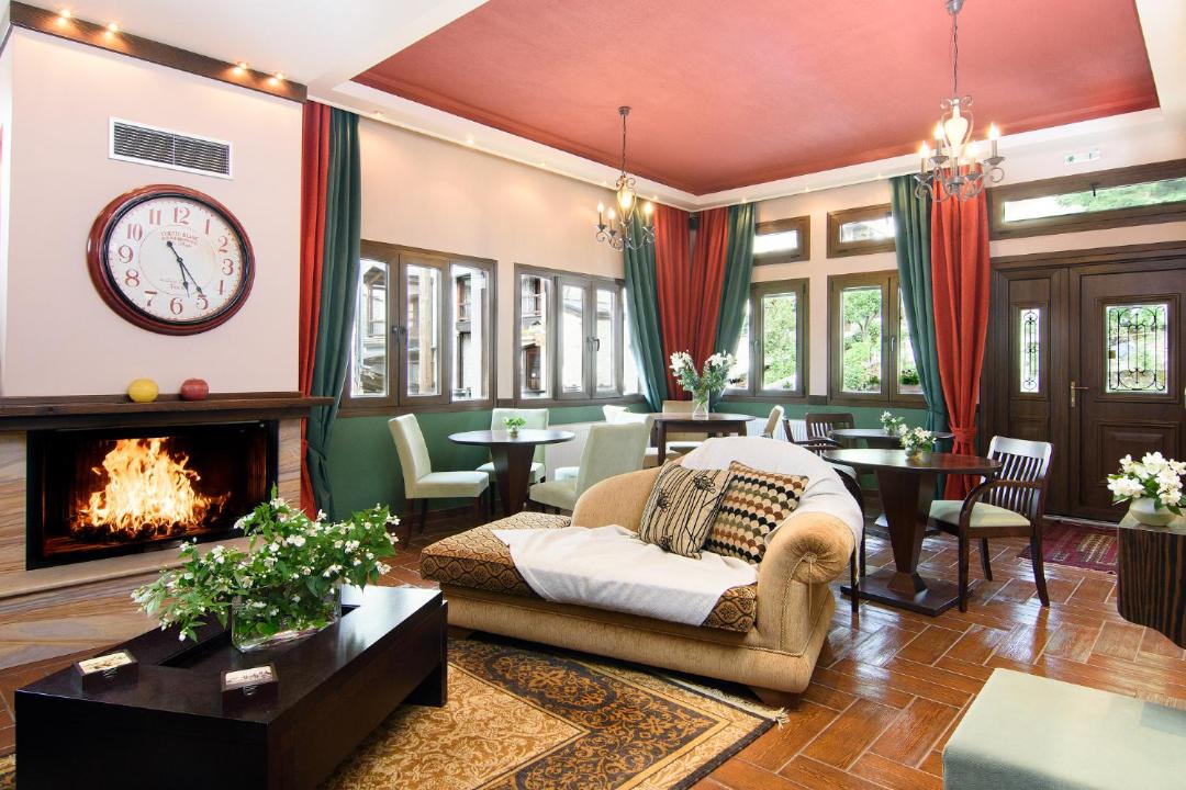Photo of Livingroom in Elati