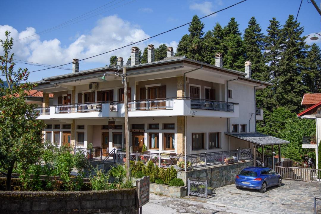 Photo of Buildings in Elati