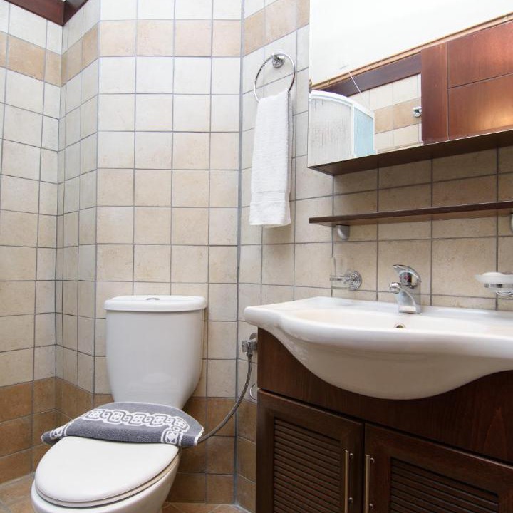 Photo of Bathroom in Elati