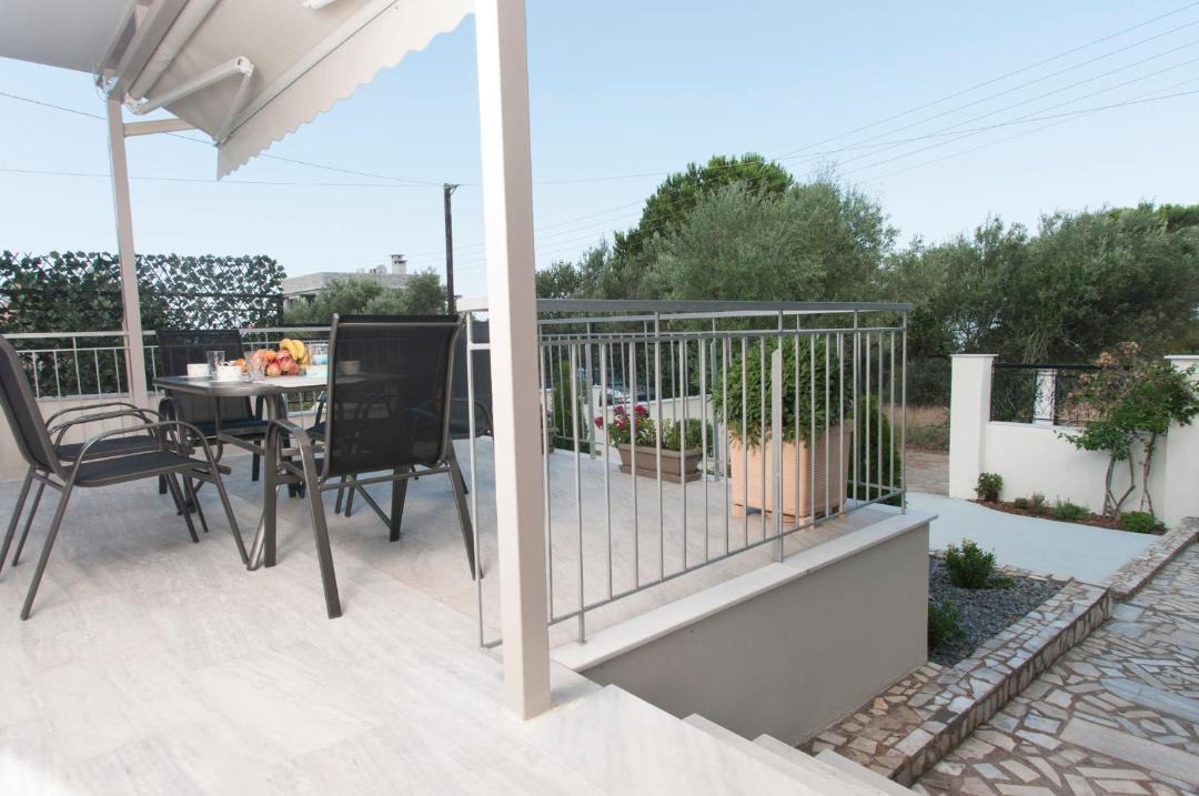 Photo of Patio Balcony in Mikri Mantineia