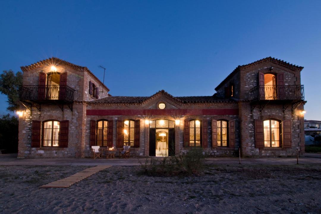 Photo of Buildings in Kanatadika