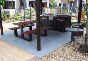 Jackies City Central Apartment