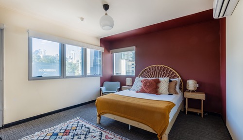 Standard Room (Queen), Private Bathroom