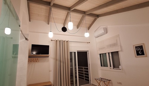 Duplex, Partial Sea View