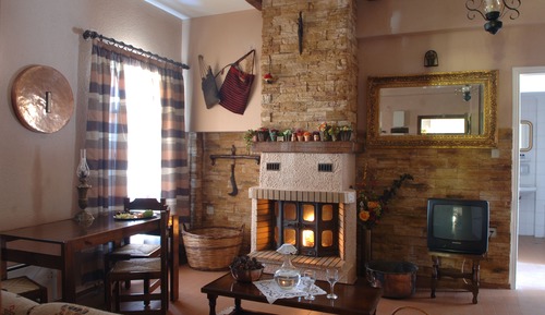 Comfort Apartment, Fireplace