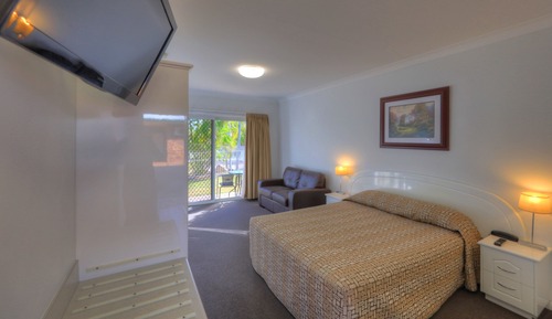 Standard Room, Non Smoking (Queen)