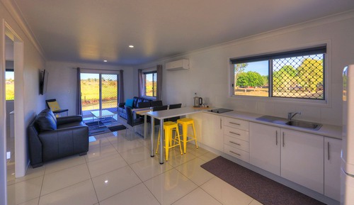 Serviced Apartment (1x King, 1x Bunk and 1x Single Rollaway)