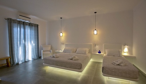 Deluxe Triple Room