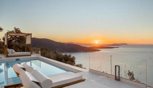 Villa with Private Pool