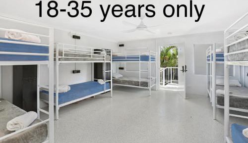 Bed in 10-Bed Mixed Dormitory Room