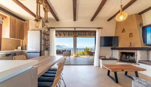 Deluxe Double or Twin Room with Sea View