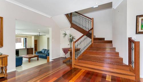 Four-Bedroom House - Beachcomber