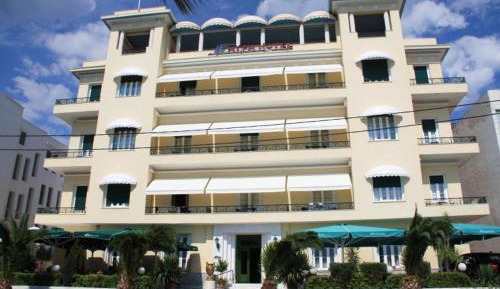 Deluxe Twin Room with Sea View