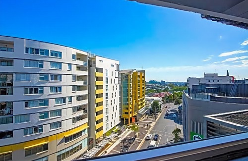 Spring Hill Hotel | Ridge Apartment Hotel