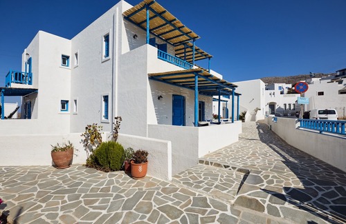 Tholaria Hotel | Vigla Hotel