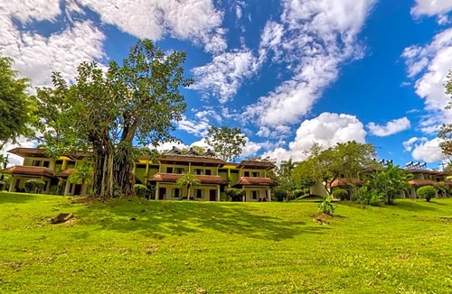 Muelle San Carlos Hotel | Tilajari Hotel Resort