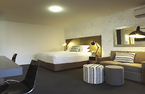 Spring Hill Hotel | Punthill Spring Hill