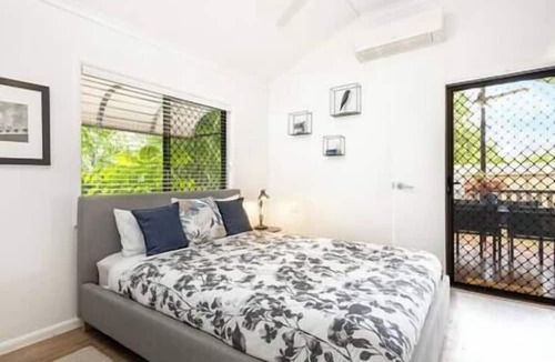 Kewarra Beach House | The Cottage - Mountain Views 1BR - 5 min to Beach