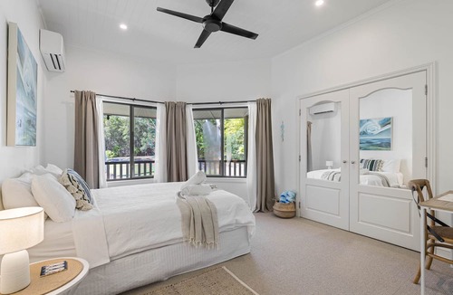 Cooroibah House | NEW | feature packed haven on 2 acres; swim up bar pool, fire pit, games room