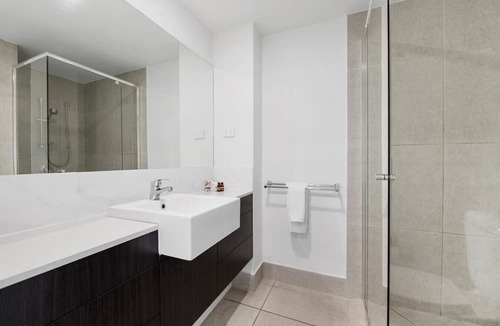 Birtinya Apartment | Sunshine coast 2 bedroom