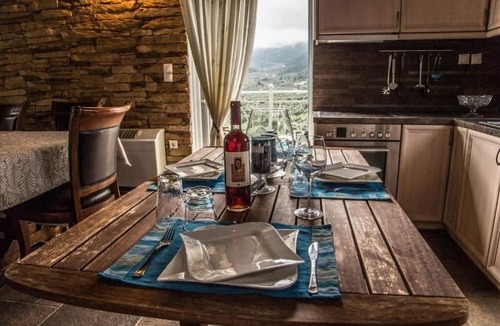 Vathy House | Portolos House: Escape to Ithaca