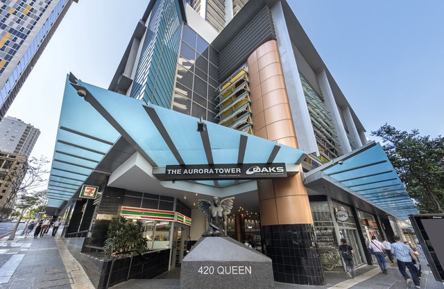 Oaks Brisbane Aurora Suites